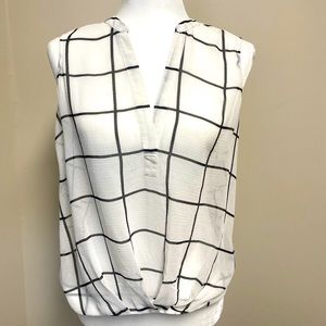 Jessica sleeveless sheer white and black top